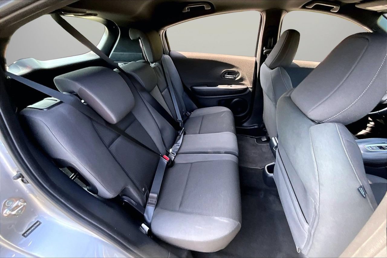 Used 2019 Honda HR-V Sport image 23