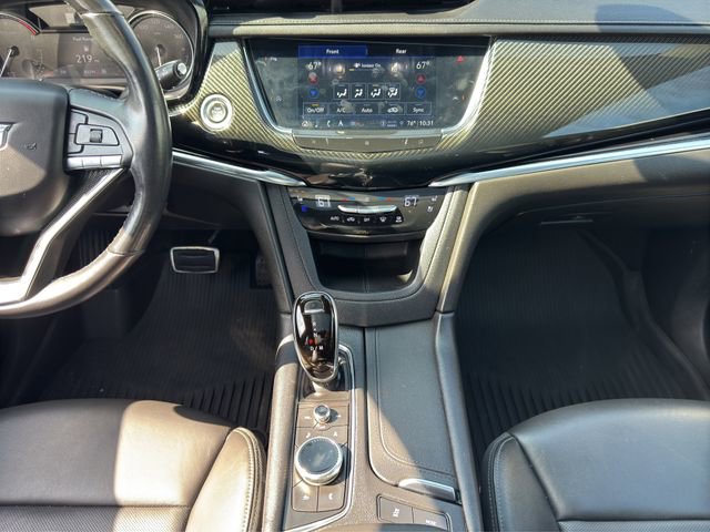 Used 2021 Cadillac XT6 Sport image 19
