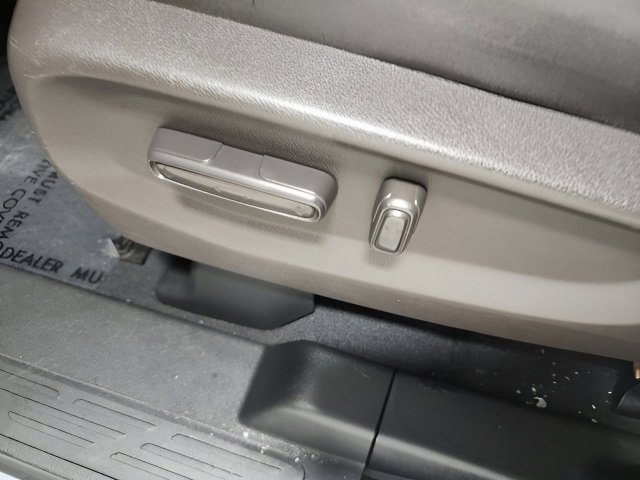 Used 2019 Honda Odyssey LX image 20