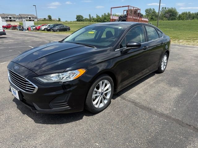 Used 2020 Ford Fusion SE FWD video 1