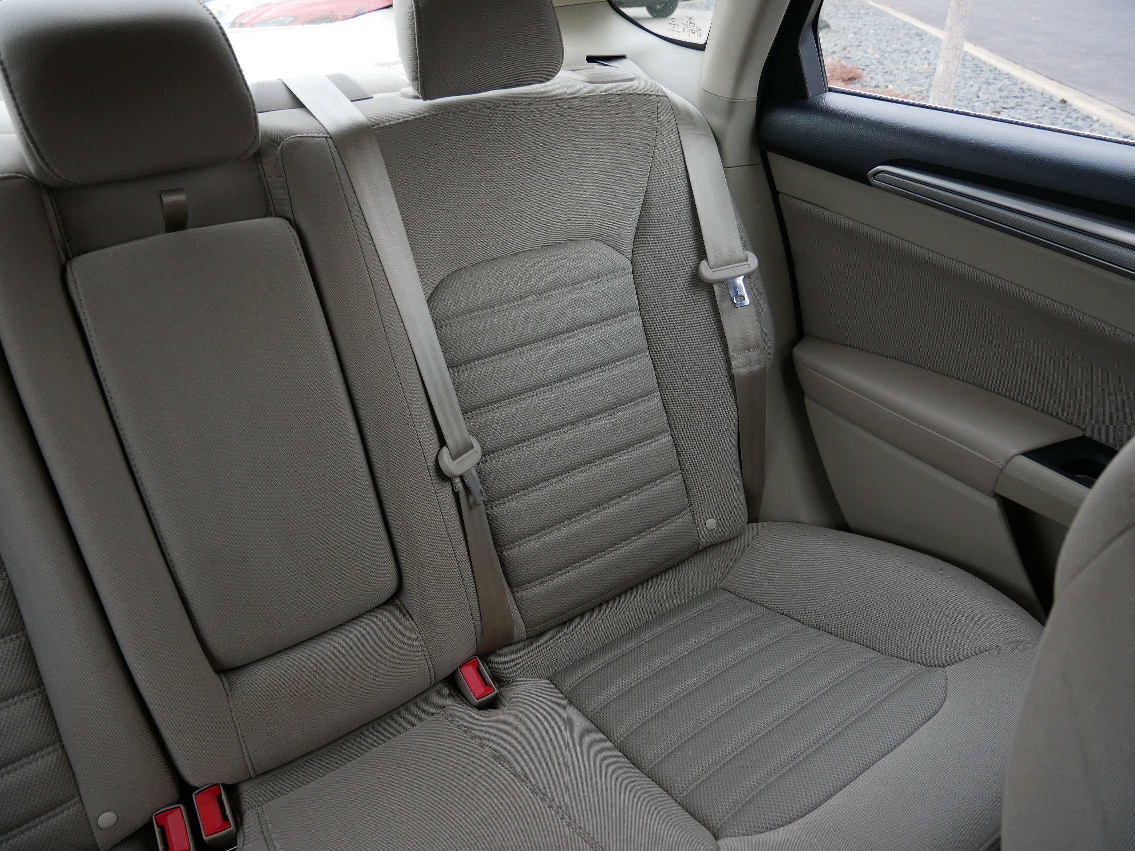 Used 2019 Ford Fusion SE image 14