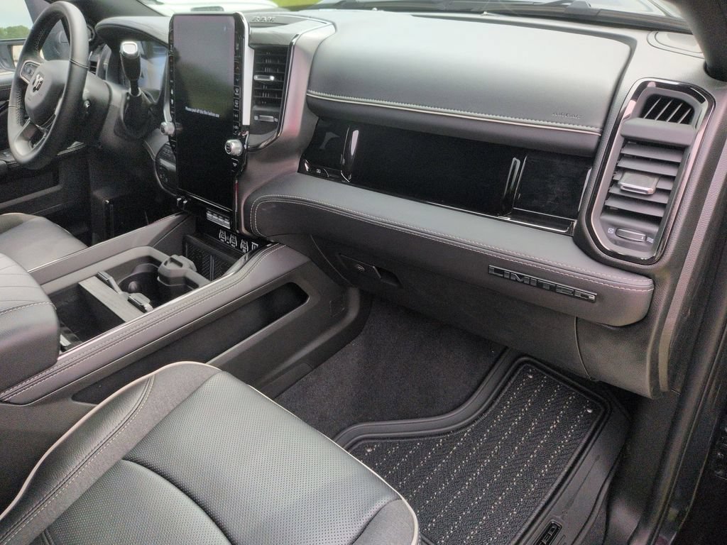New 2026 RAM 3500 Limited AWD/4WD image 35