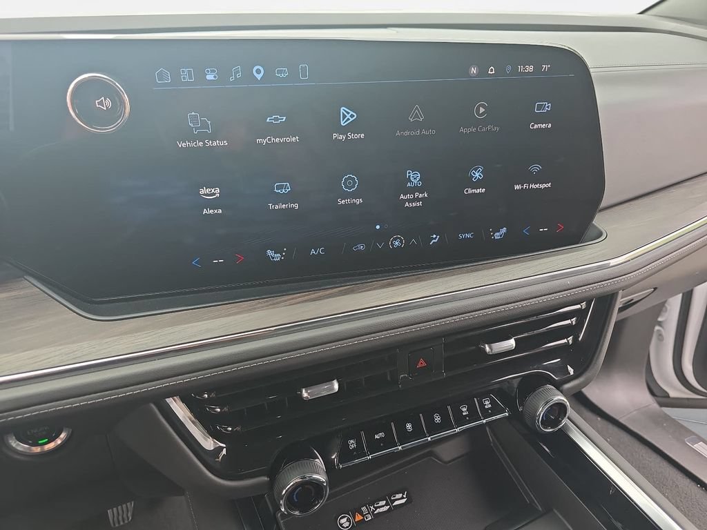 Used 2025 Chevrolet Tahoe LT AWD/4WD image 19