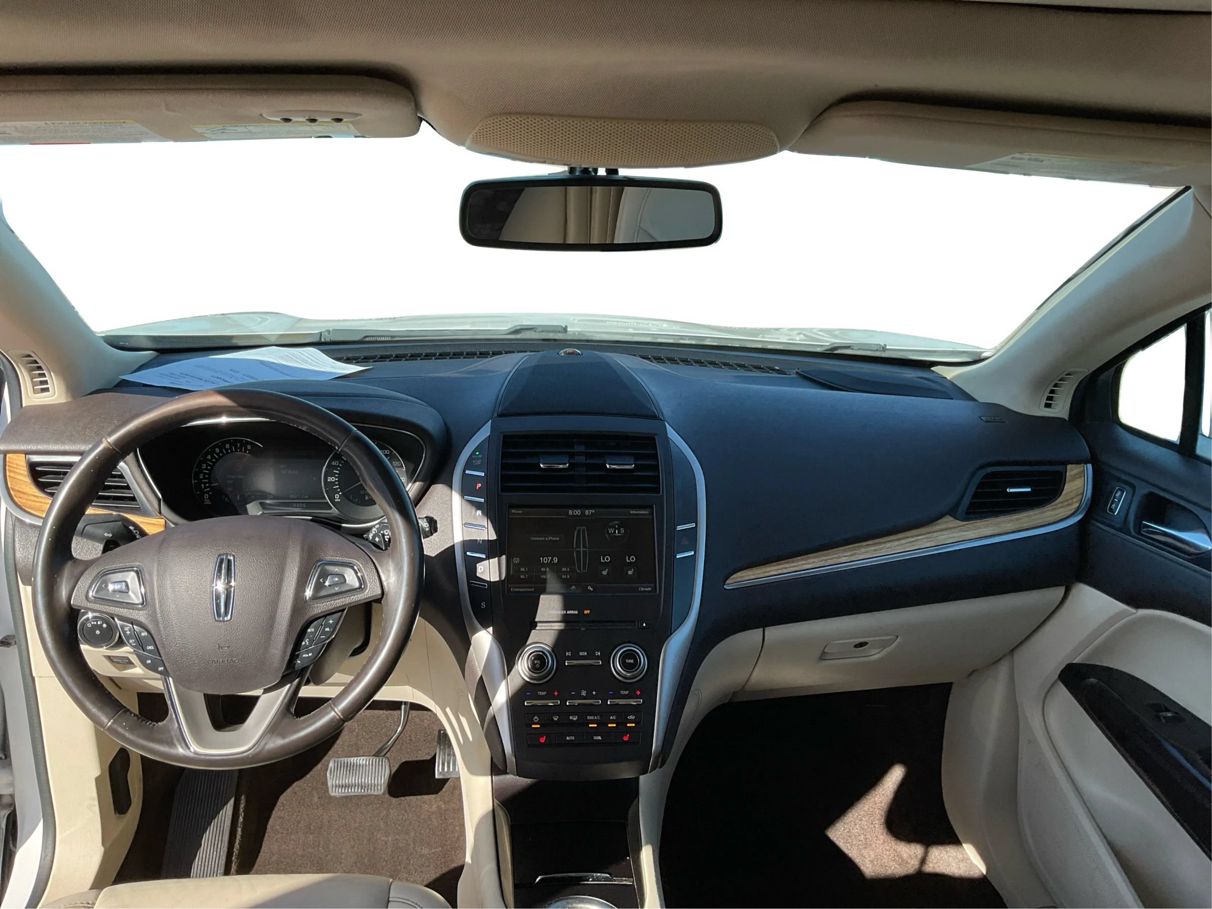 Used 2015 Lincoln MKC FWD w/ Equipment Group 101A Select image 22