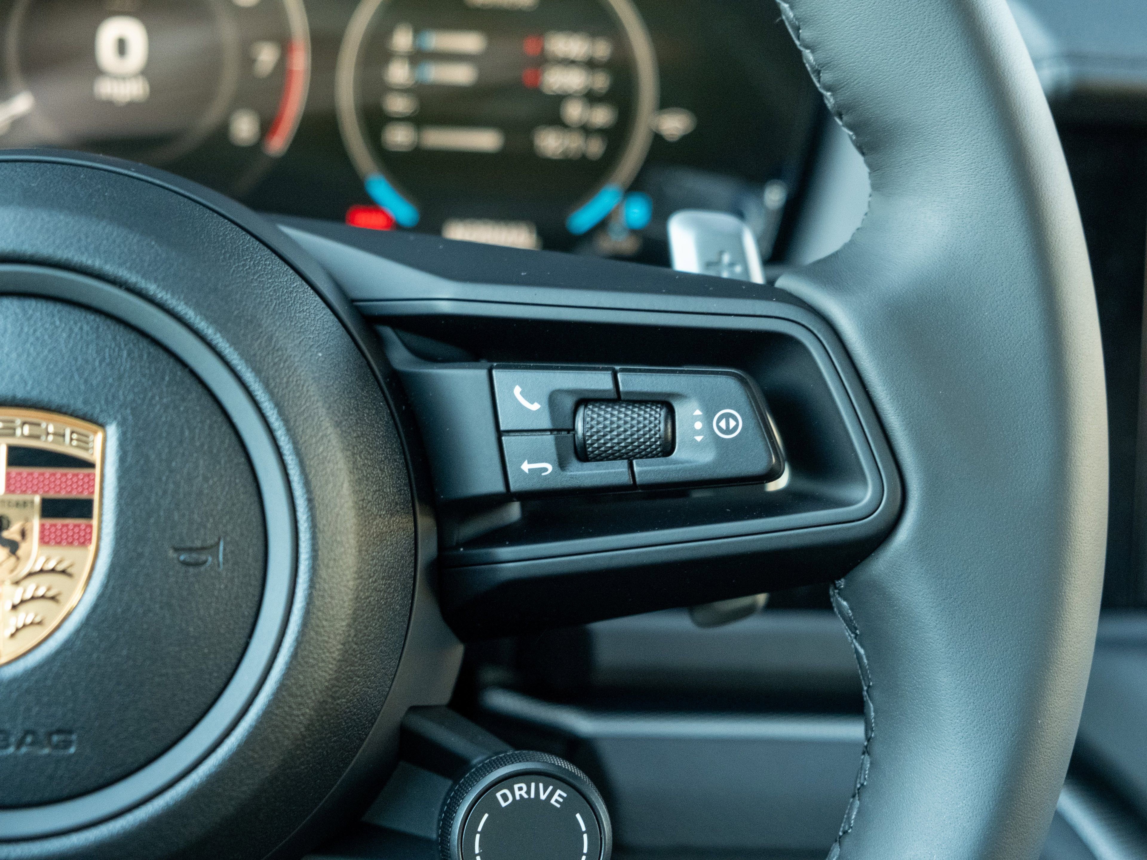 New 2026 Porsche Panamera 4 image 28