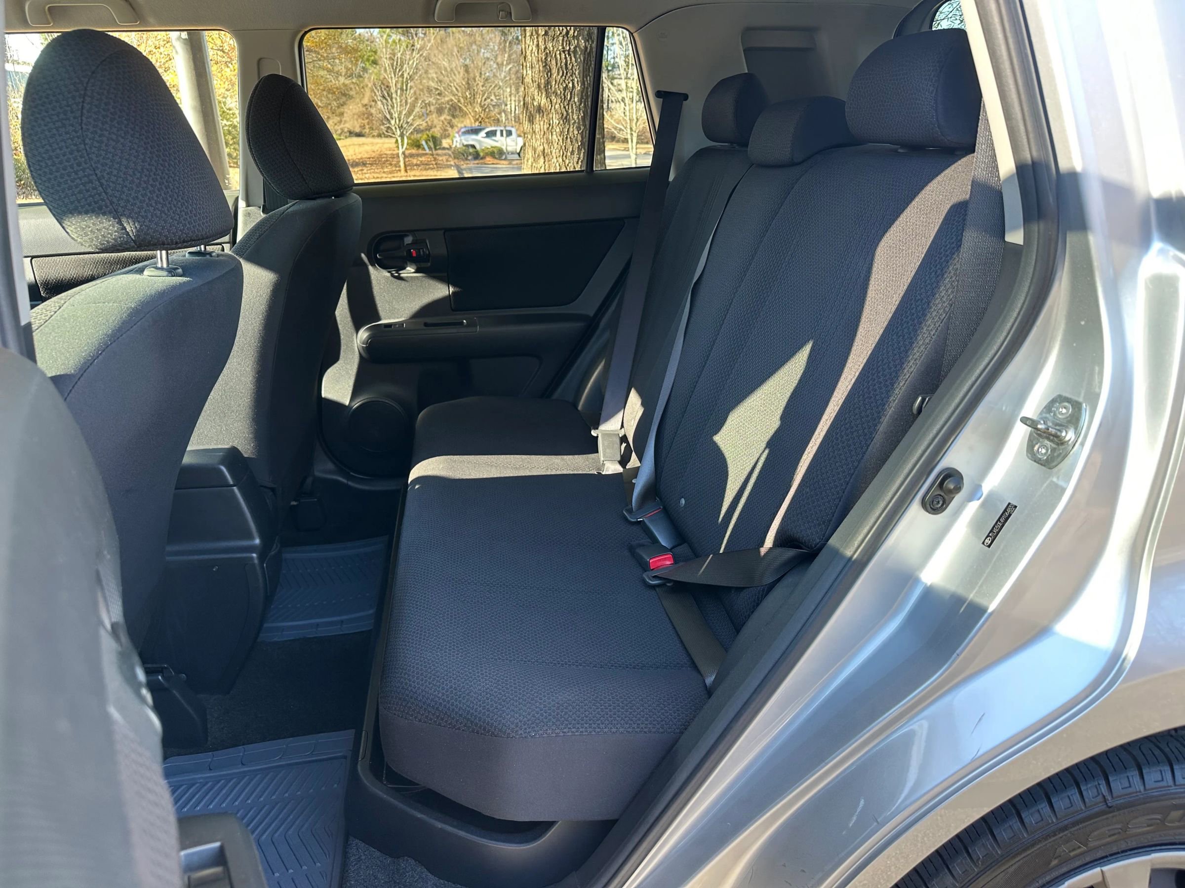 Used 2009 Scion xB FWD image 12