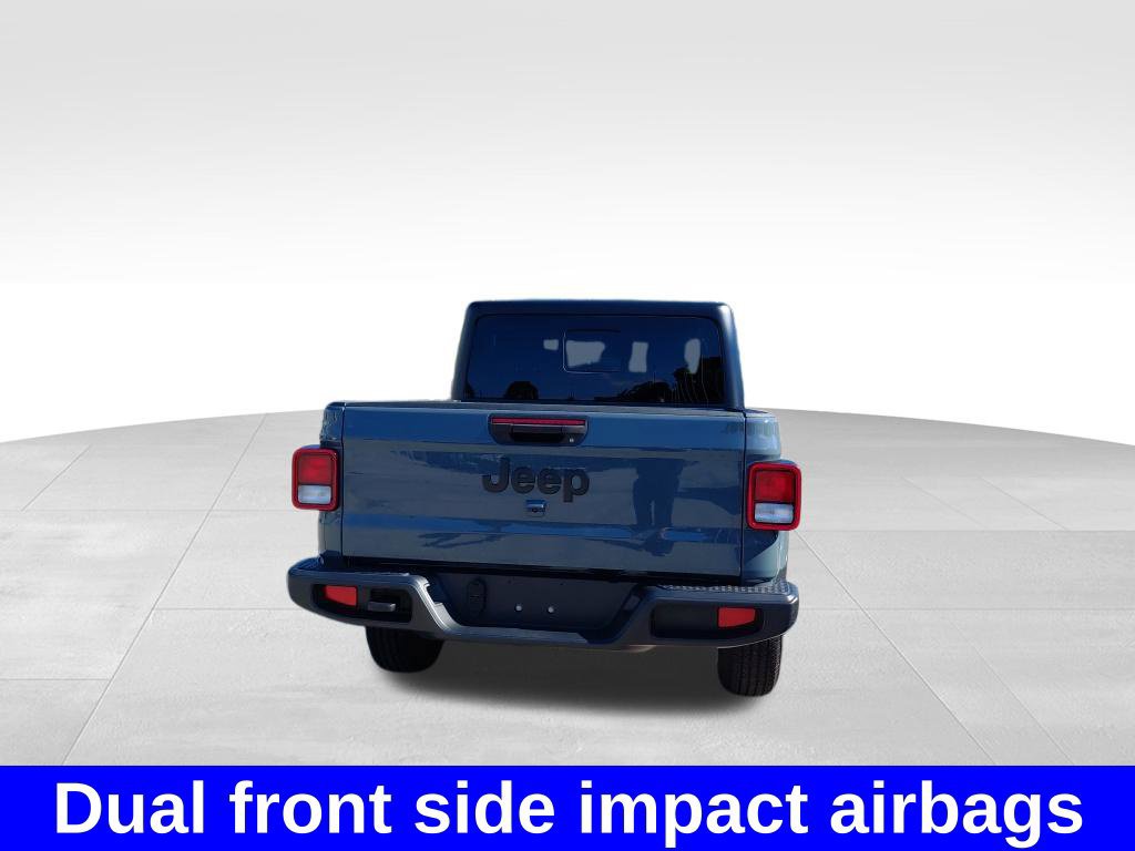 Used 2024 Jeep Gladiator Sport AWD/4WD image 13