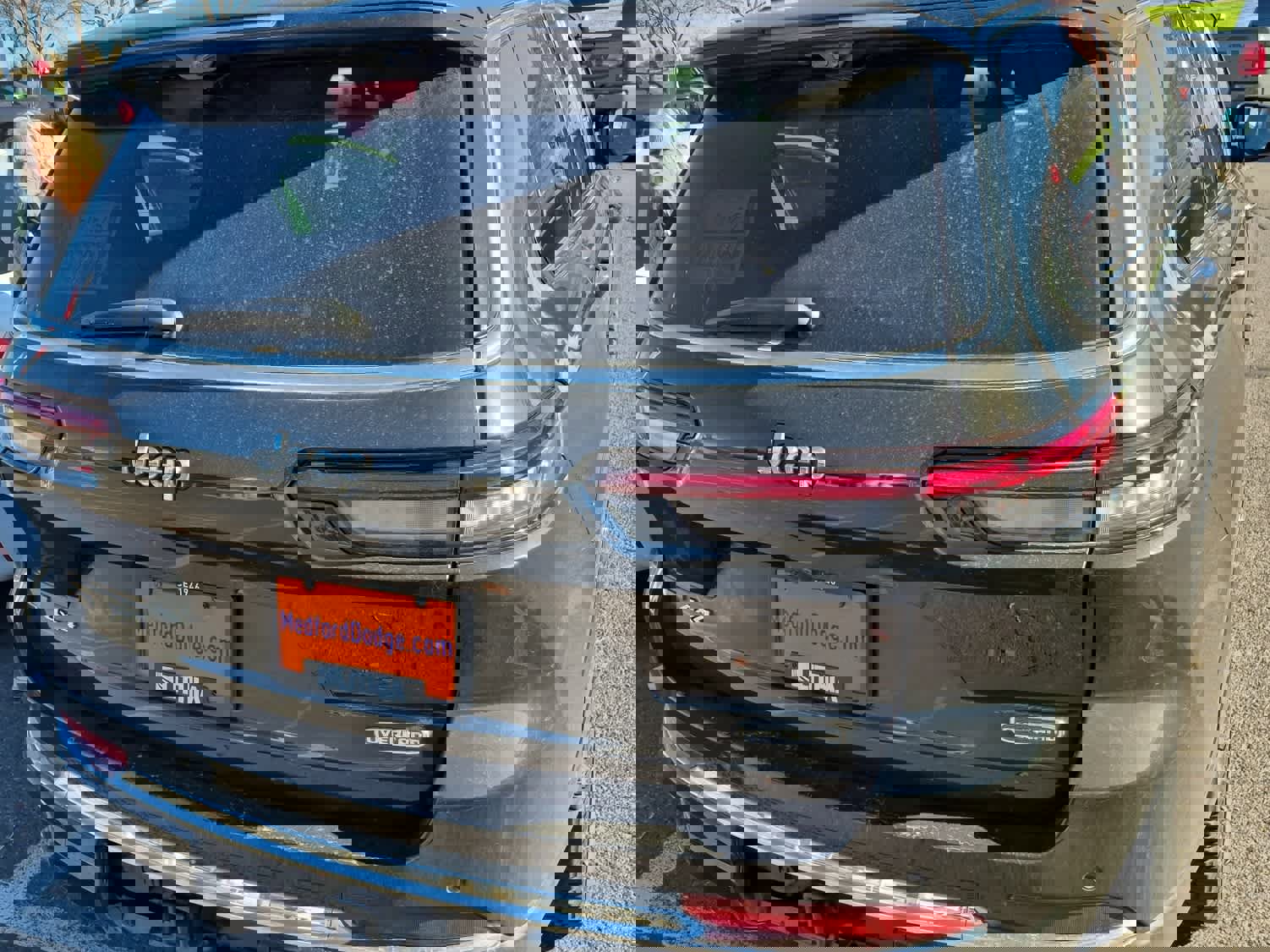 Used 2022 Jeep Grand Cherokee L Overland w/ Advanced Protech Group III image 4