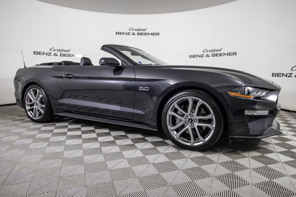 Used 2022 Ford Mustang GT Premium w/ Equipment Group 401A RWD image 3