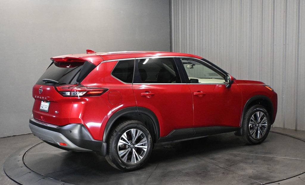 Used 2021 Nissan Rogue SV FWD image 5