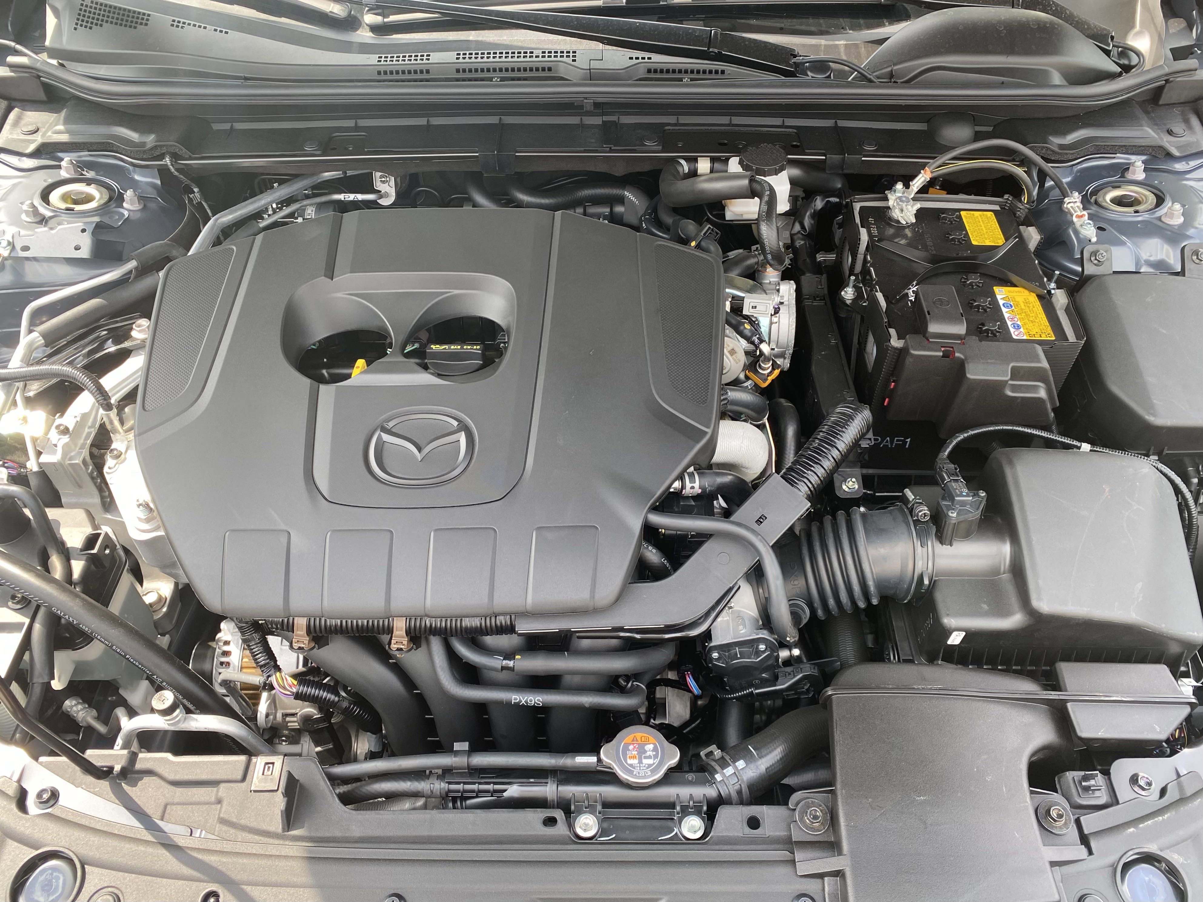 New 2025 MAZDA MAZDA3 Carbon image 30