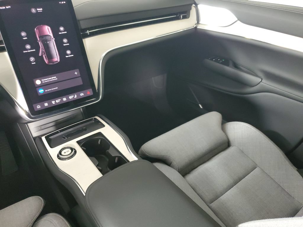 Used 2025 Volvo EX90 Ultra AWD/4WD image 14