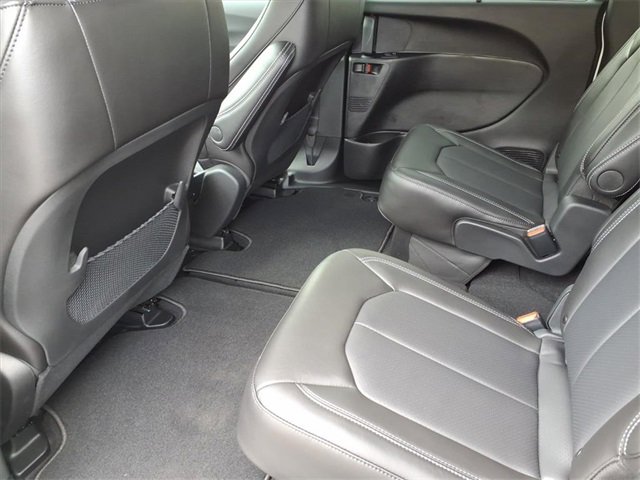 New 2026 Chrysler Voyager LX image 22
