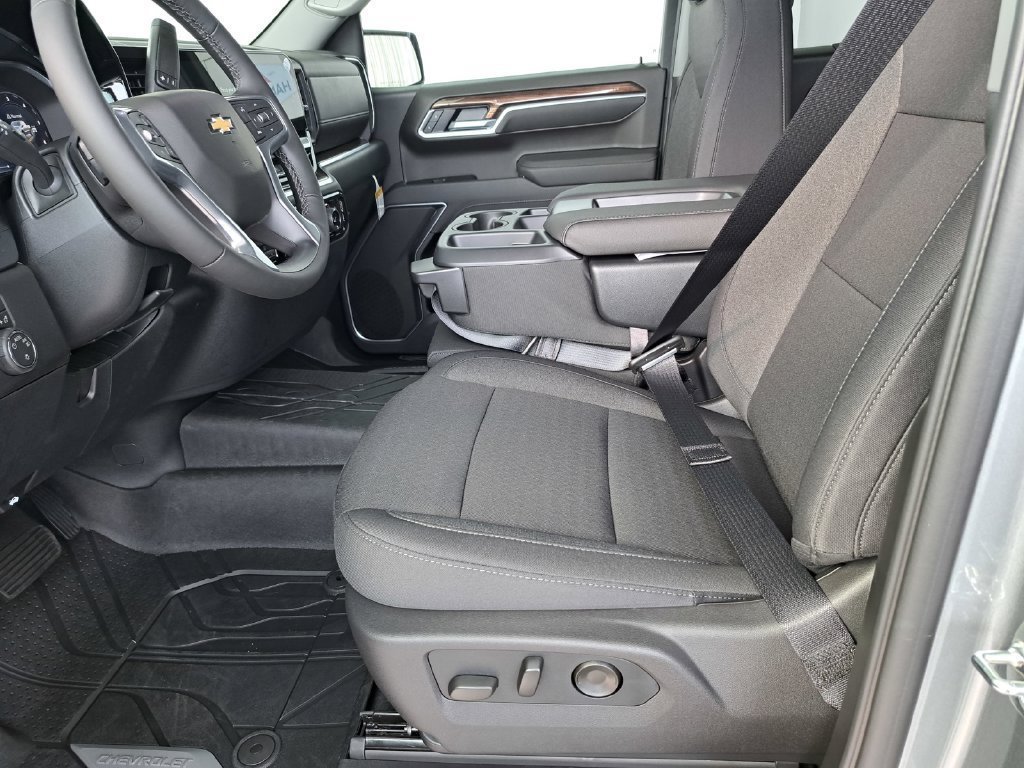 New 2026 Chevrolet Silverado 1500 LT w/ Protection Package AWD/4WD image 13
