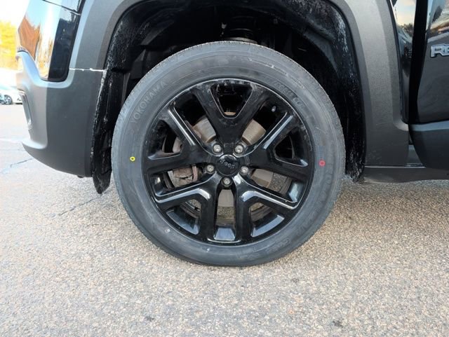 Used 2018 Jeep Renegade Altitude w/ UConnect 8.4 Nav Group image 38