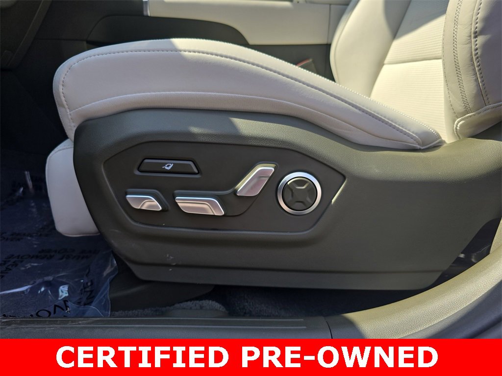 Used 2025 Hyundai Santa Fe Calligraphy image 31