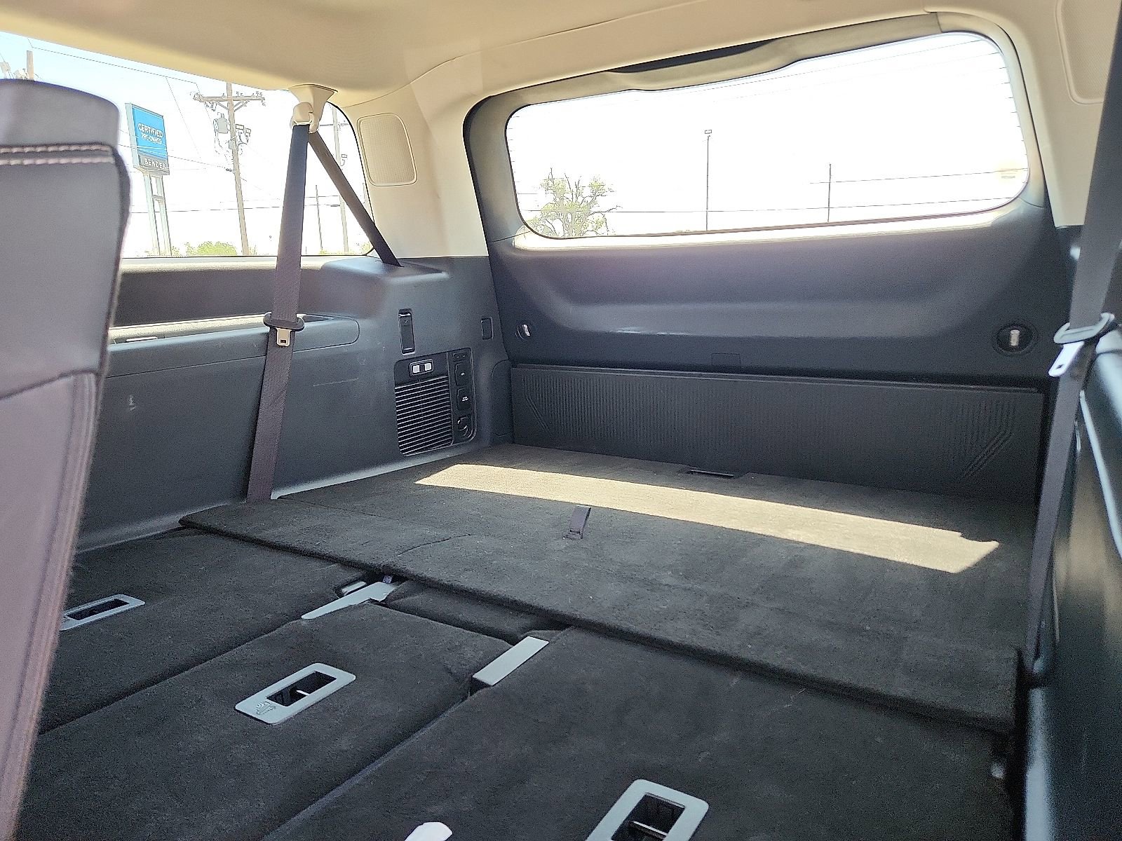 Used 2025 Ford Expedition Max Platinum AWD/4WD image 10