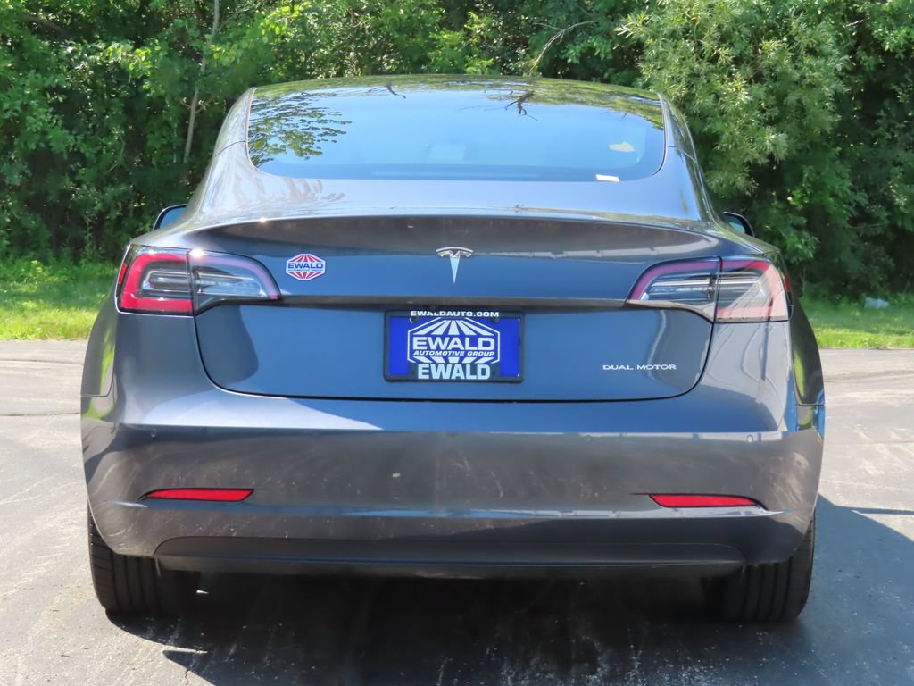 Used 2022 Tesla Model 3 Long Range AWD/4WD image 15