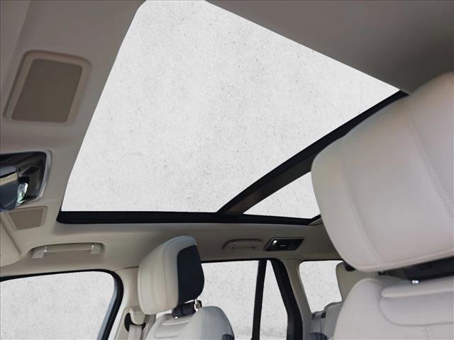 Certified 2022 Land Rover Range Rover Westminster Edition image 29