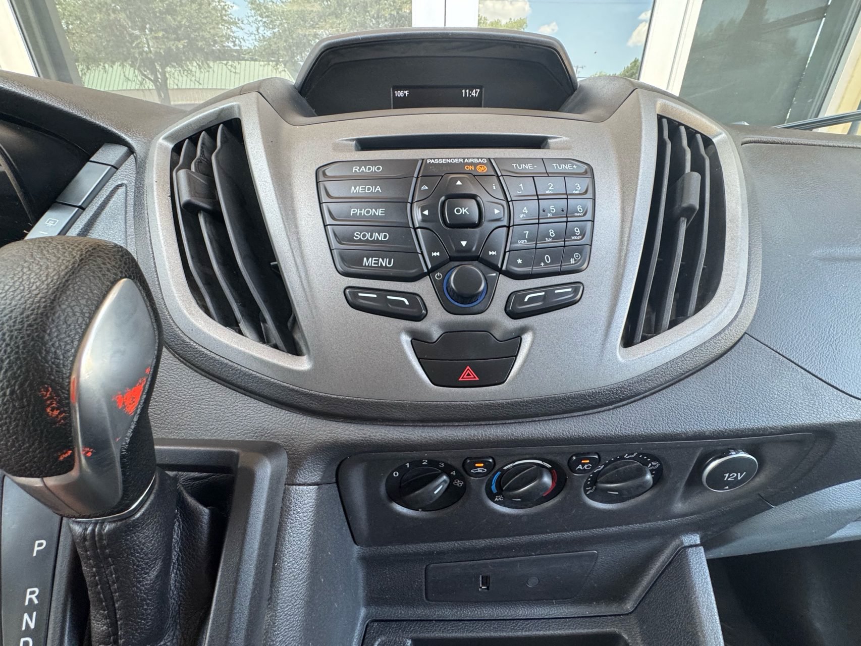 Used 2018 Ford Transit 250 130 Low Roof RWD image 21