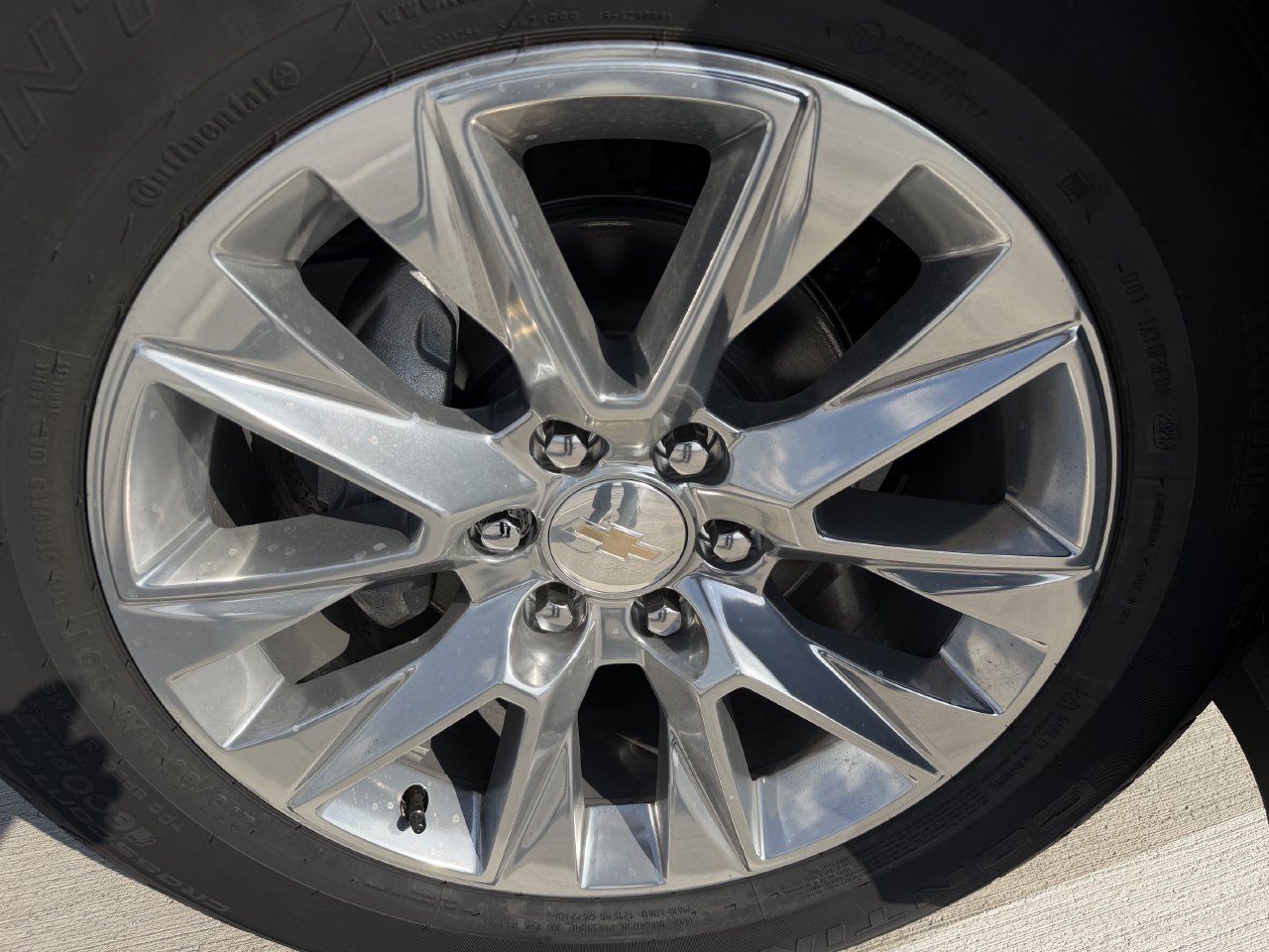 New 2026 Chevrolet Tahoe Premier w/ Sun And Tow Package AWD/4WD image 9