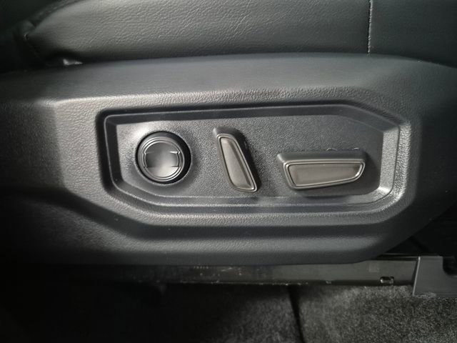 Used 2024 Toyota Tundra Limited w/ TRD Off-Road Package image 36