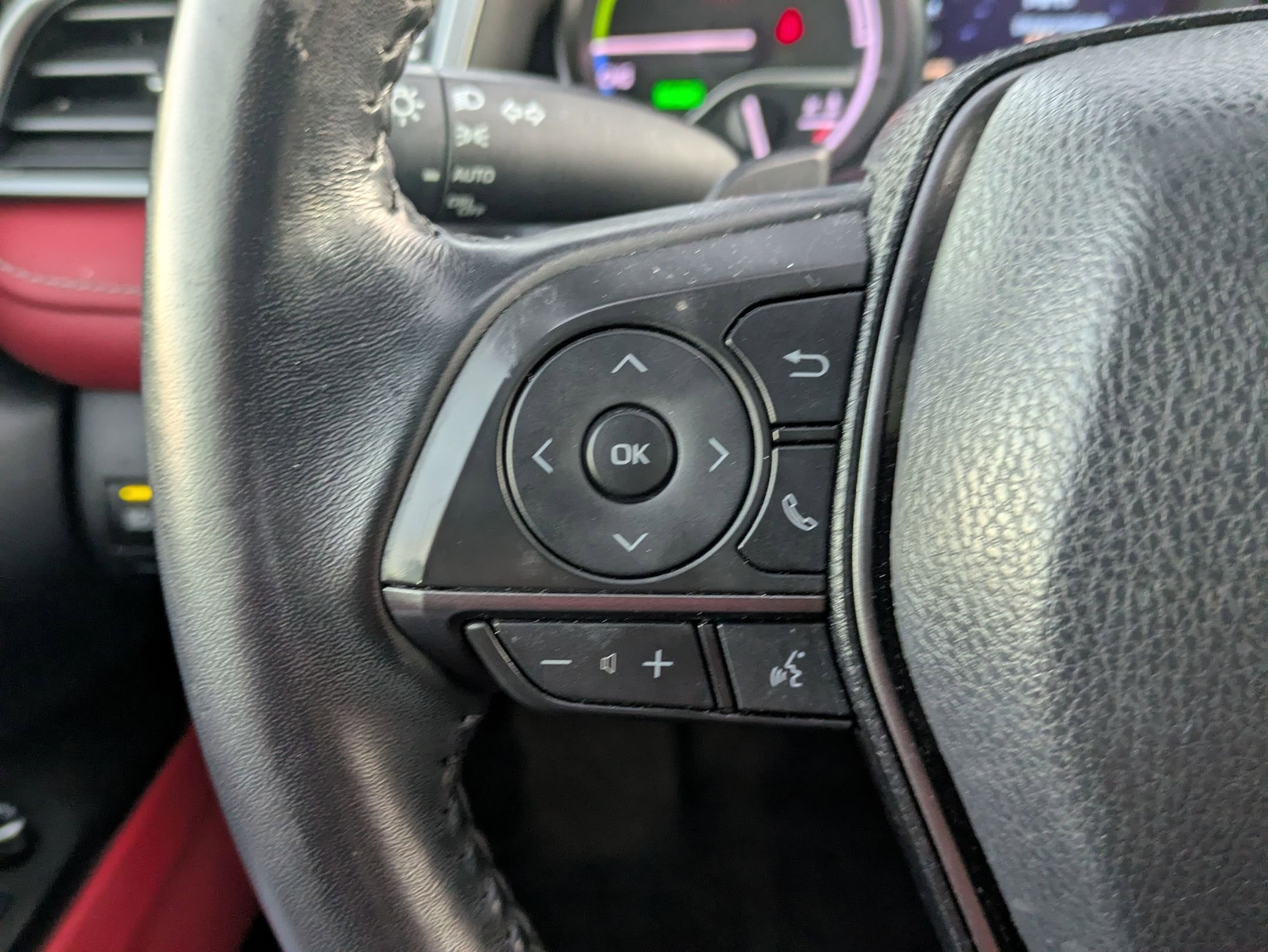 Used 2021 Toyota Camry XSE FWD image 24