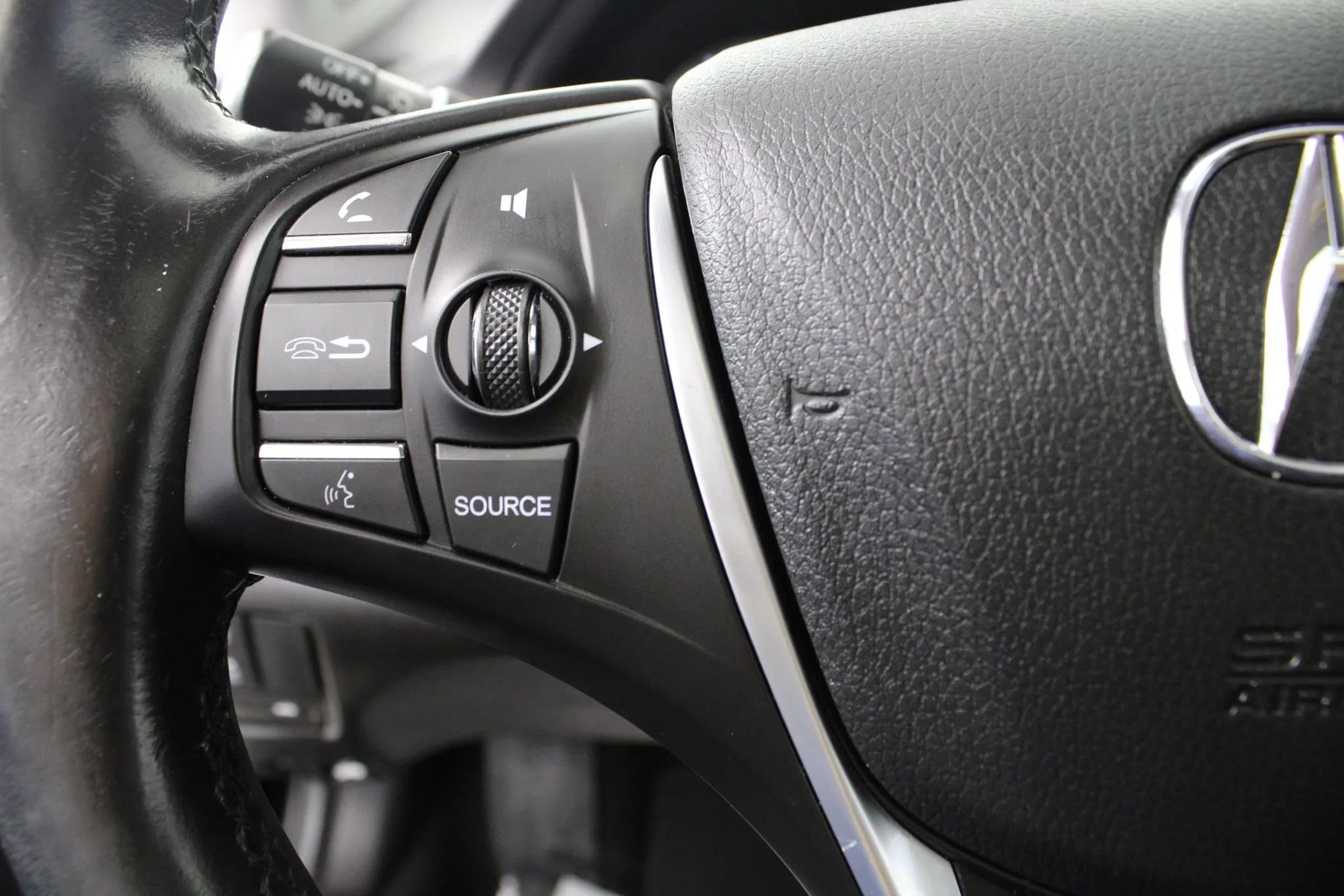 Used 2020 Acura TLX V6 w/ Technology Package image 17