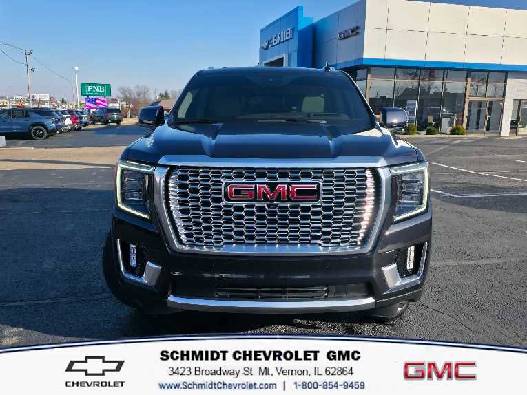 Used 2024 GMC Yukon Denali image 2