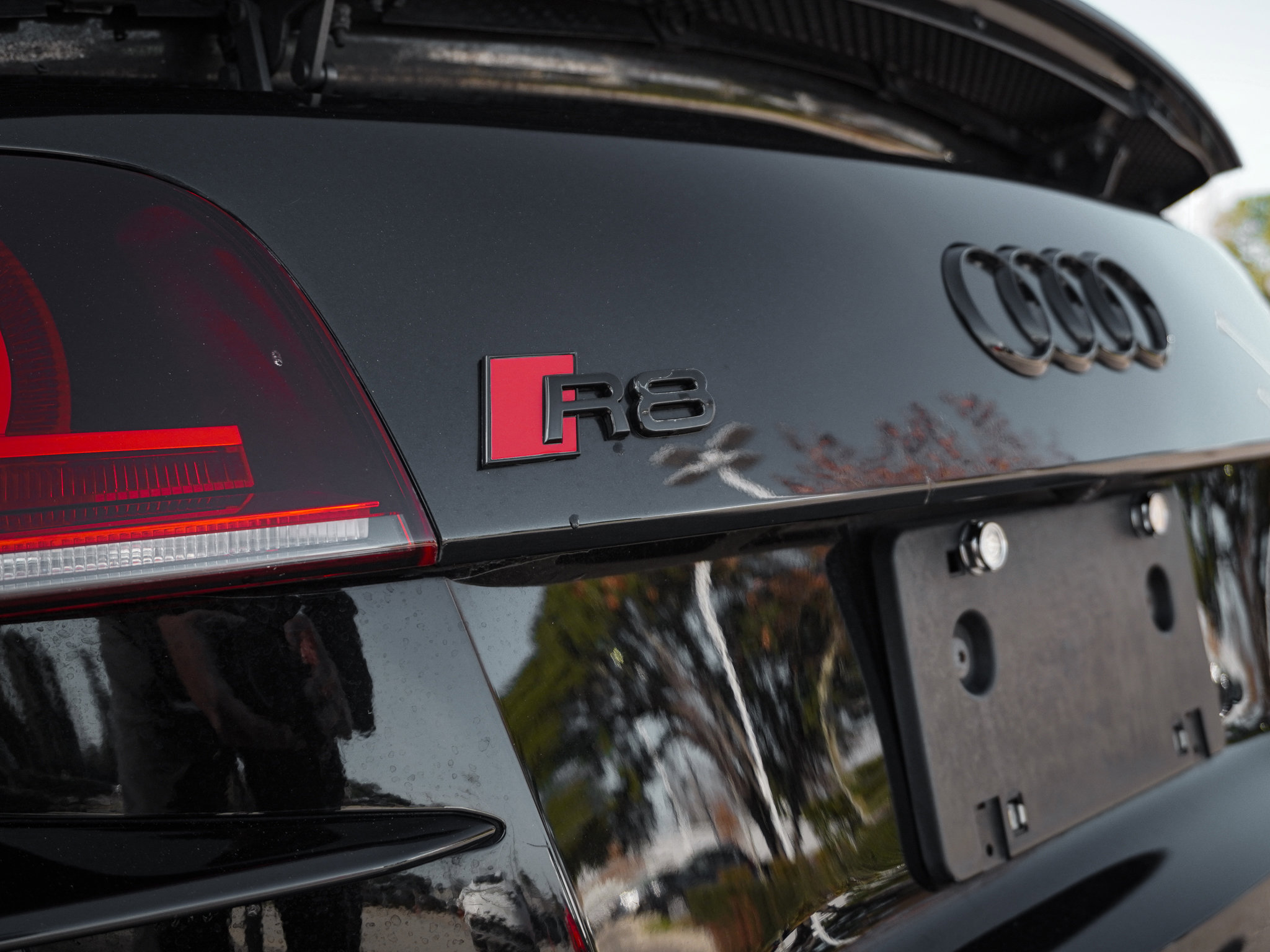 Used 2010 Audi R8 V10 image 17