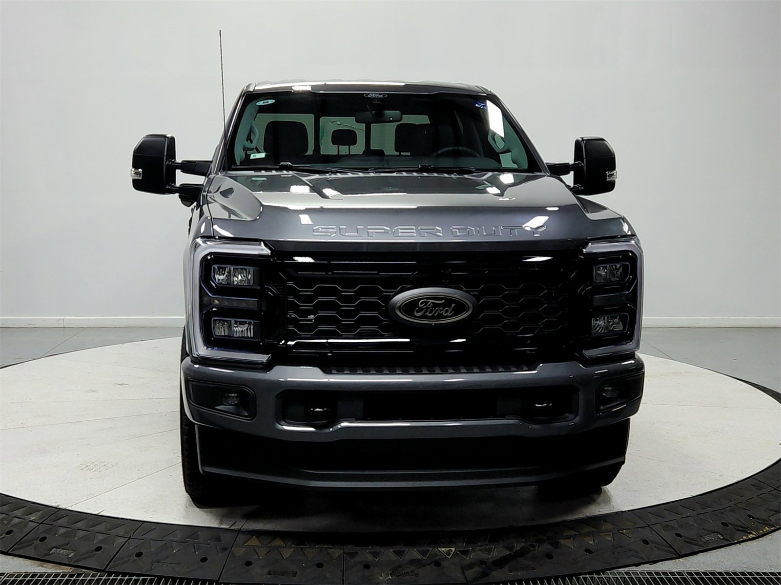 New 2026 Ford F250 XLT w/ XLT Premium Package image 2