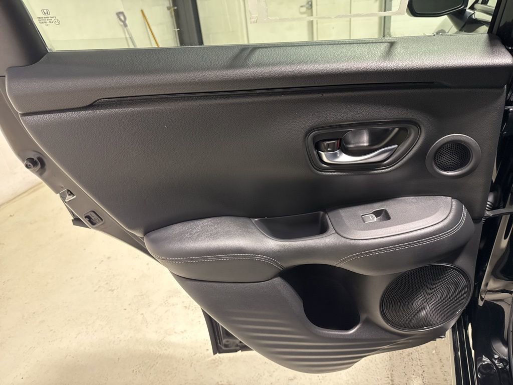 Used 2024 Honda HR-V EX-L image 27