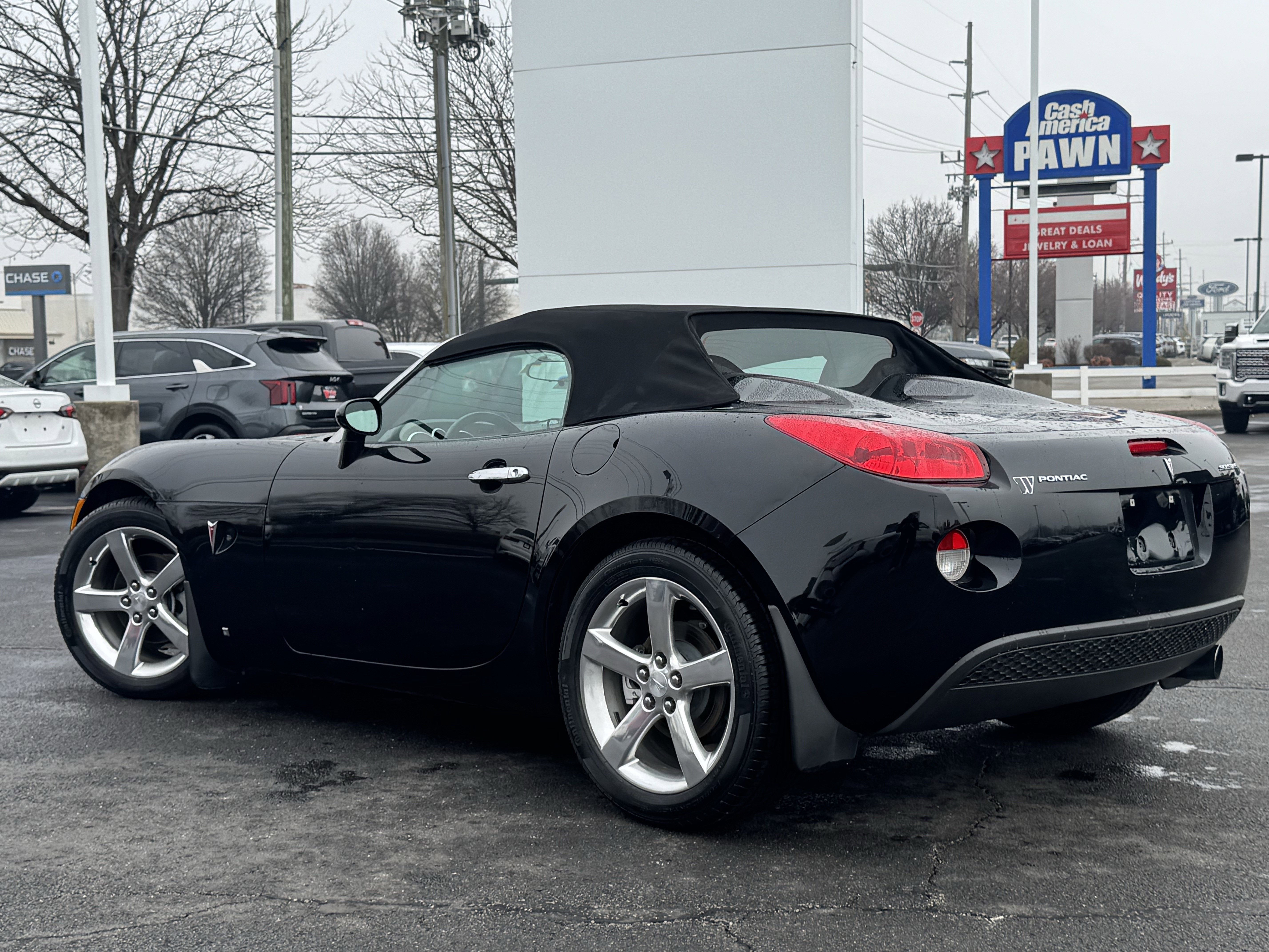 Used 2007 Pontiac Solstice Convertible w/ Premium Package image 17
