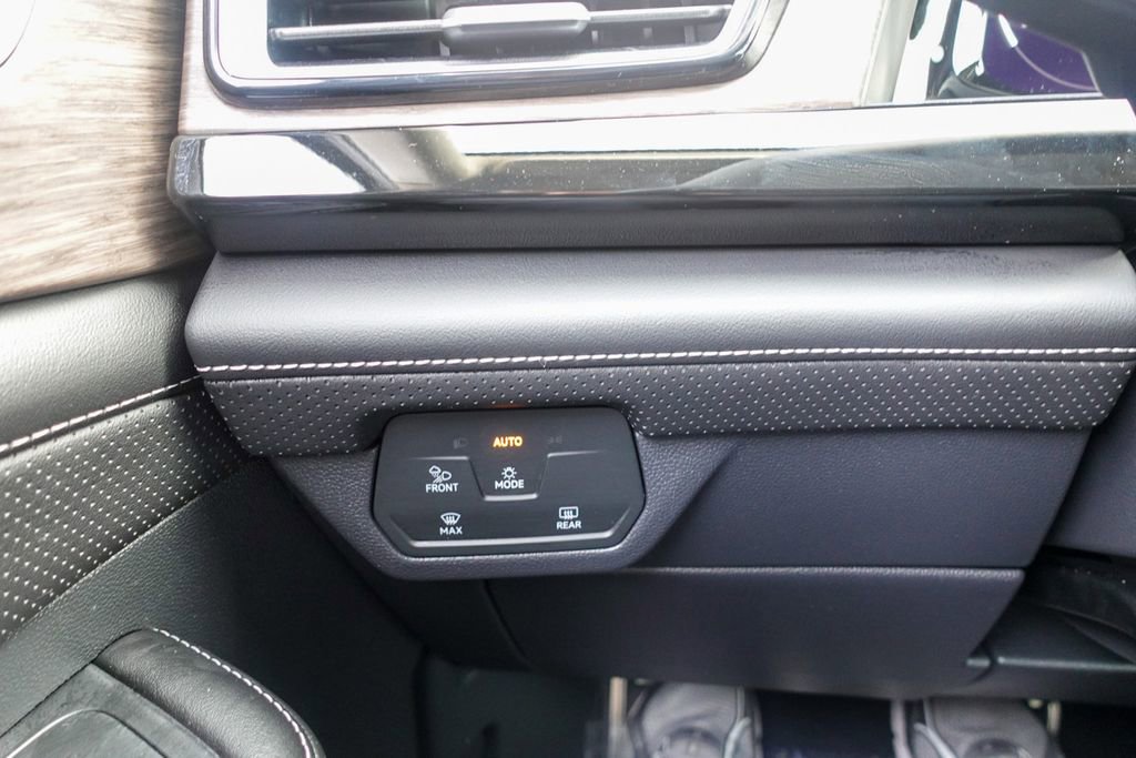 New 2026 Volkswagen Atlas SEL Premium R-Line image 23