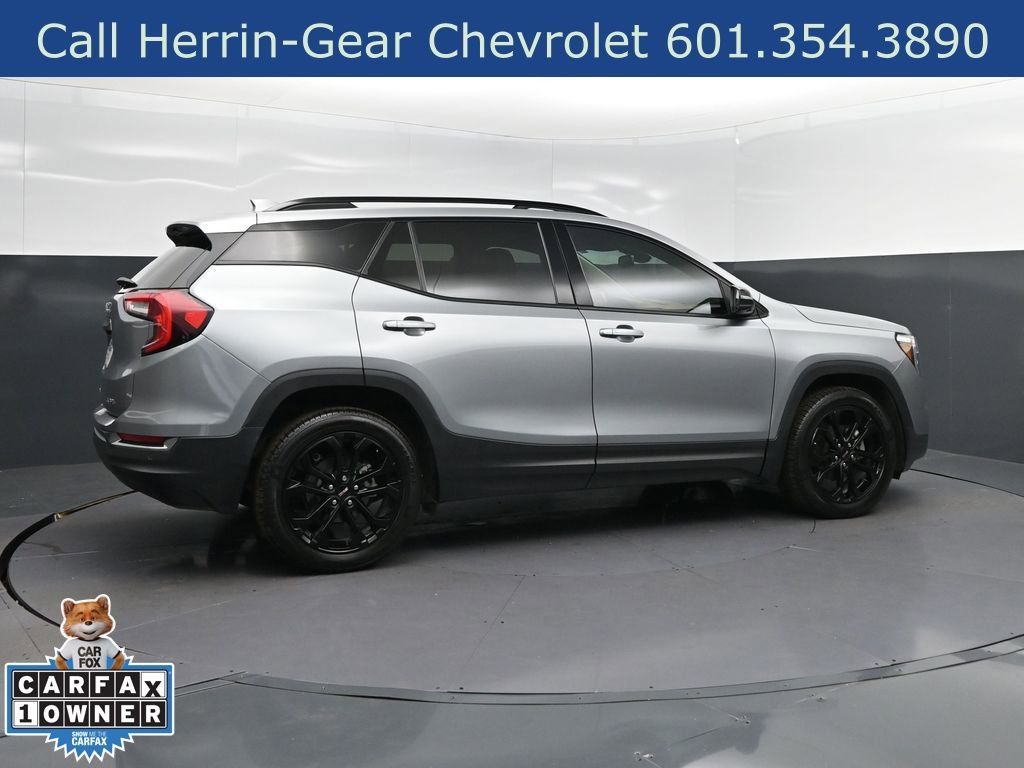 Used 2023 GMC Terrain AT4 w/ Infotainment Package II AWD/4WD image 8