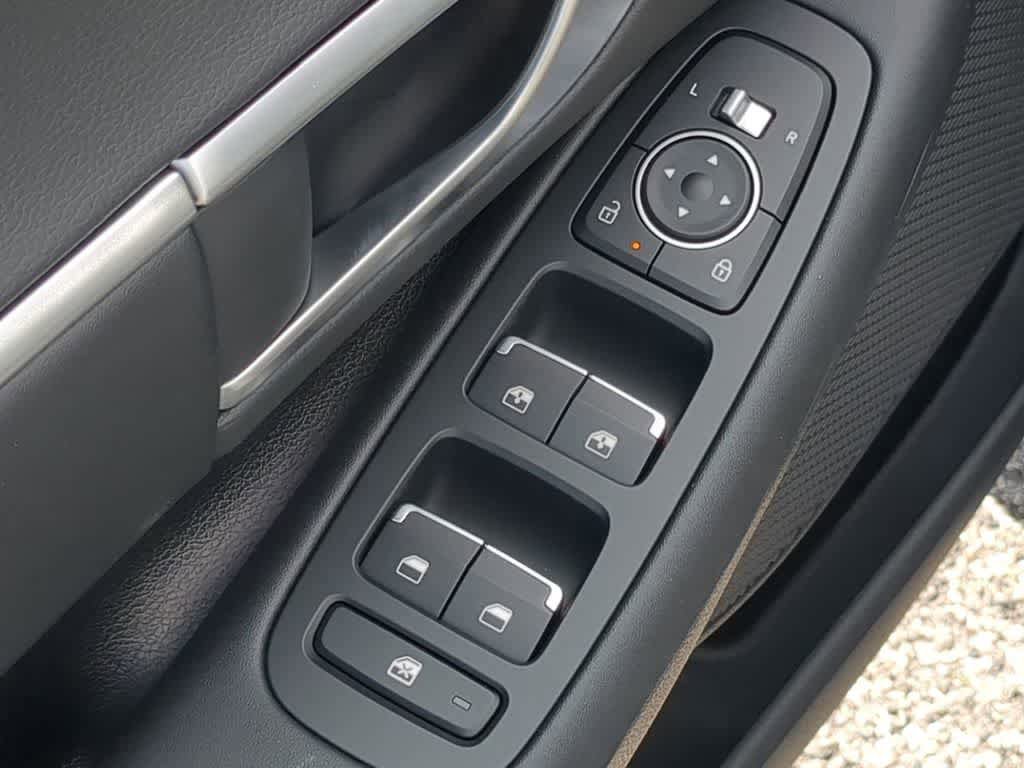 New 2026 Hyundai Sonata SEL FWD image 18