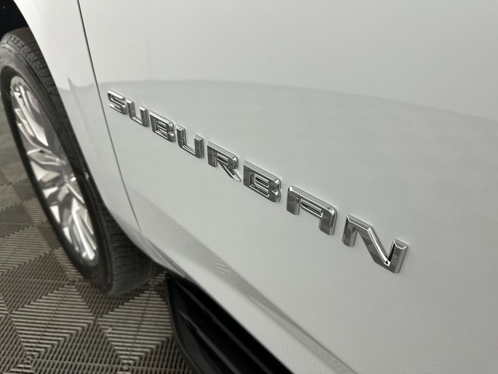 New 2026 Chevrolet Suburban Premier image 32
