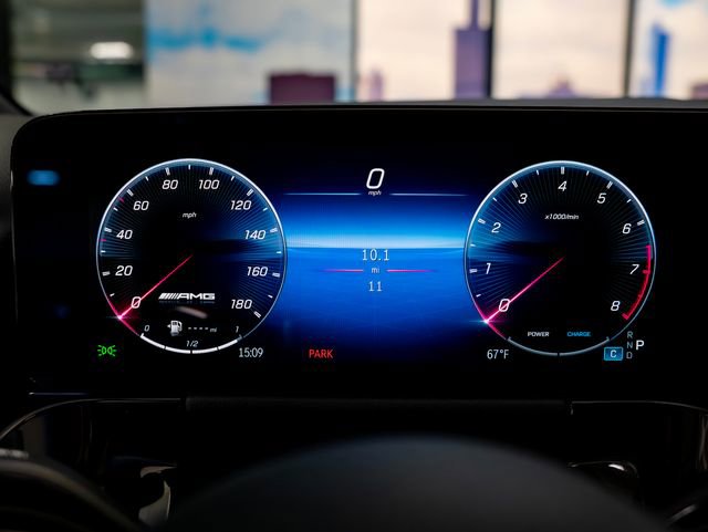 New 2026 Mercedes-Benz GLA 35 AMG 4MATIC image 18