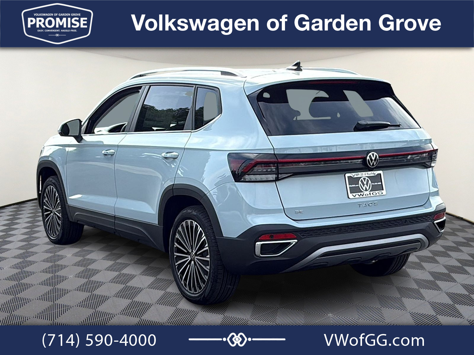 New 2027 Volkswagen Taos SE FWD image 6