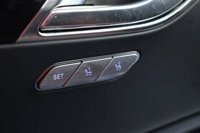 Used 2025 Genesis GV80 2.5T Standard AWD/4WD image 19