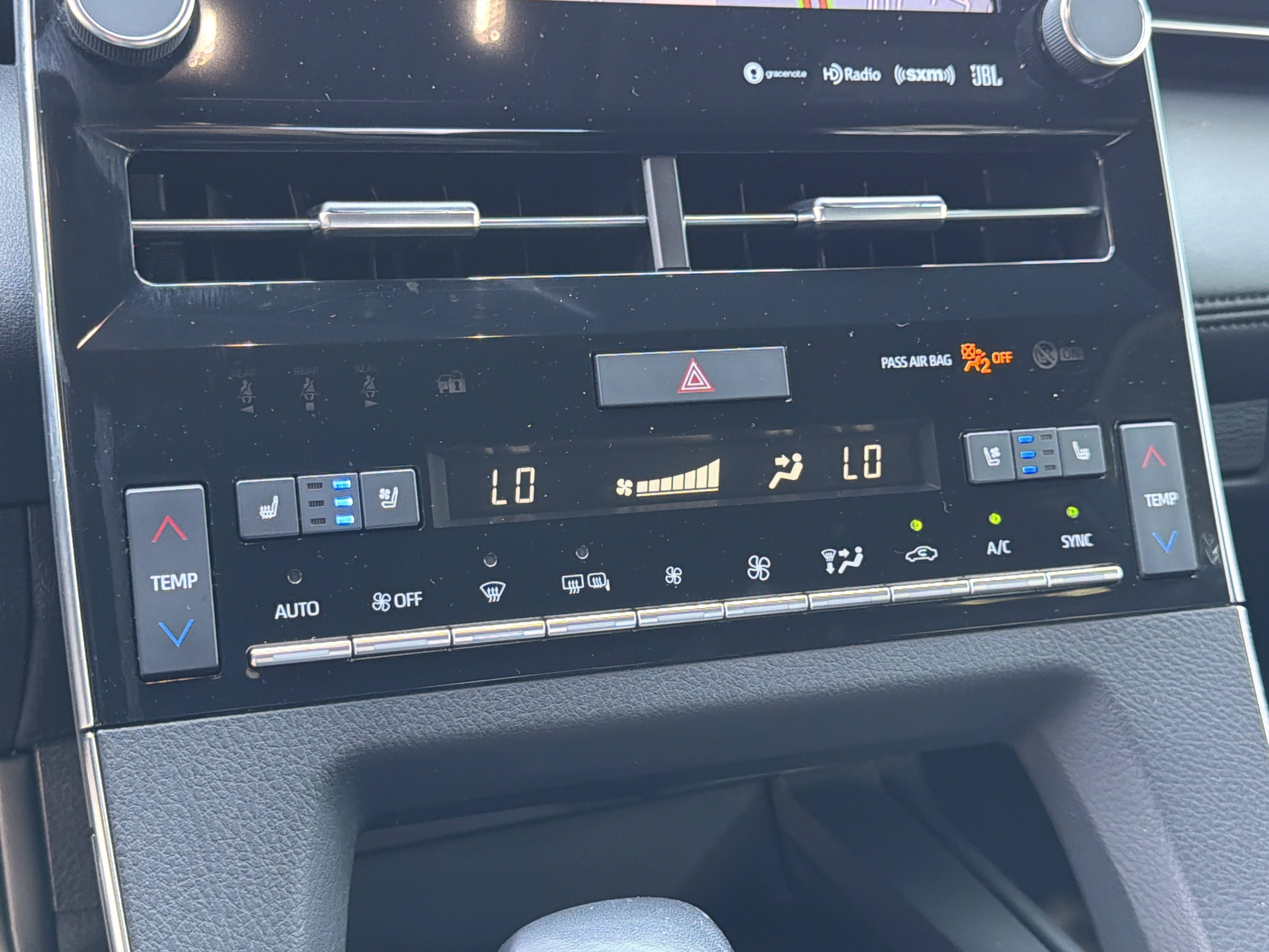 Used 2022 Toyota Avalon Touring w/ Advanced Safety Package FWD image 30