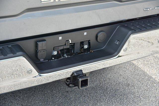 New 2025 GMC Sierra 1500 SLE w/ Preferred Package image 24