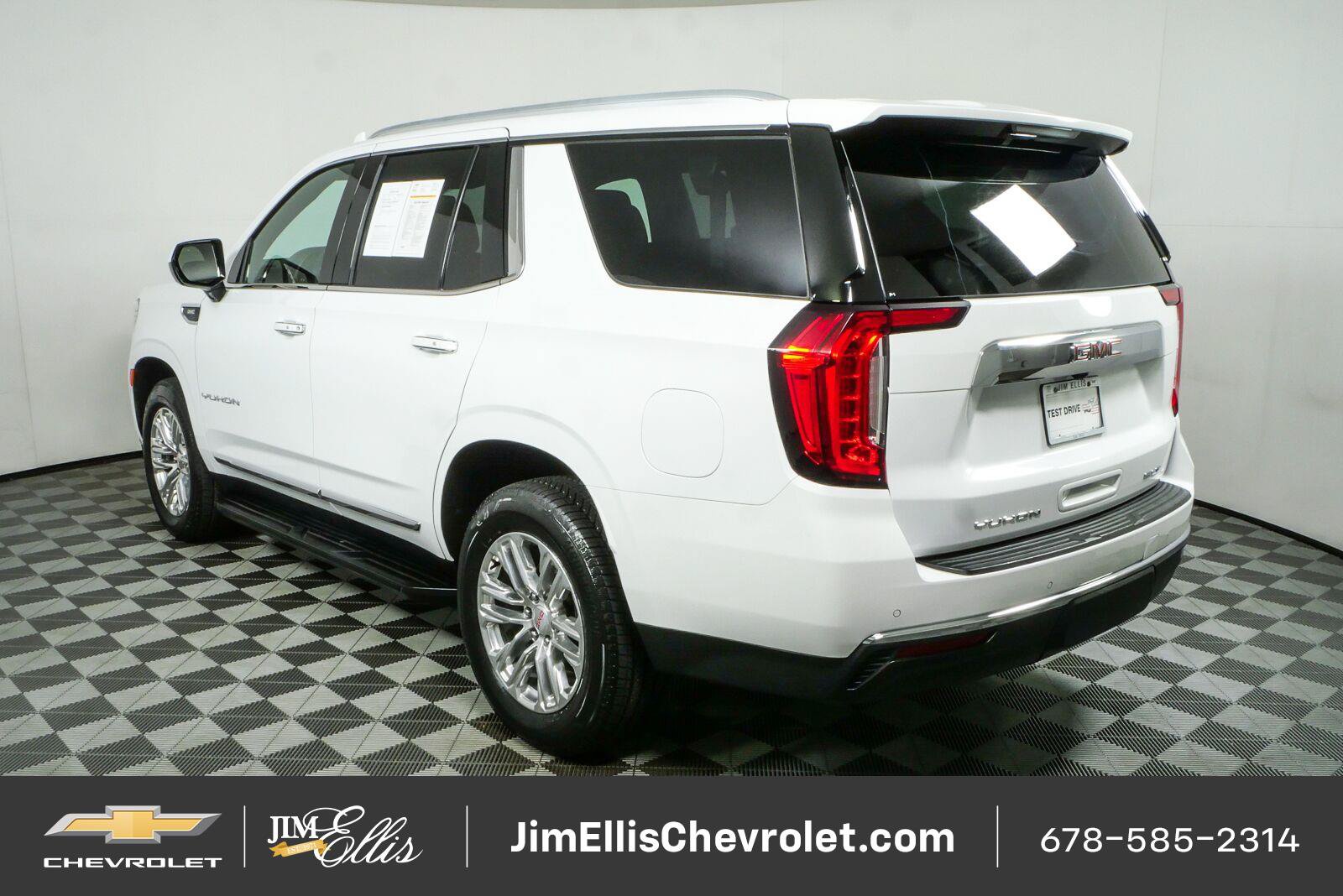 Certified 2023 GMC Yukon SLT RWD image 29