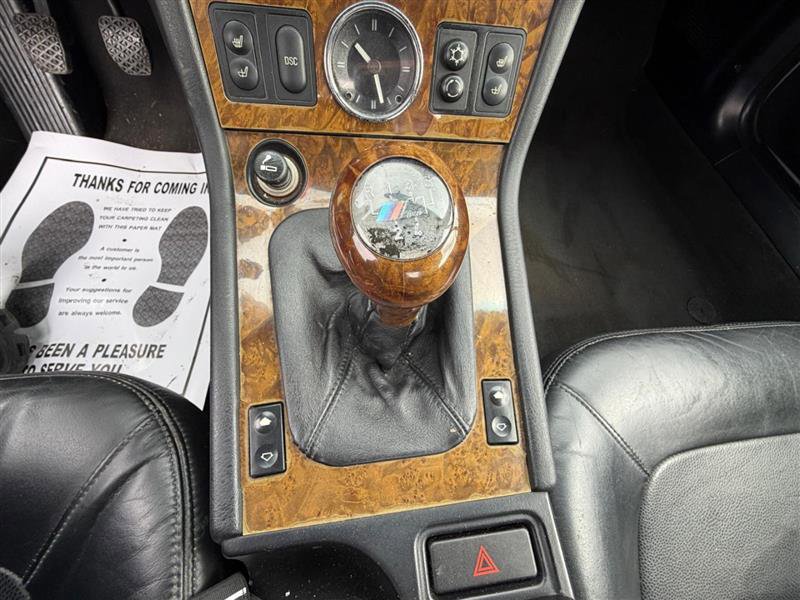 Used 2000 BMW Z3 2.5i RWD image 24