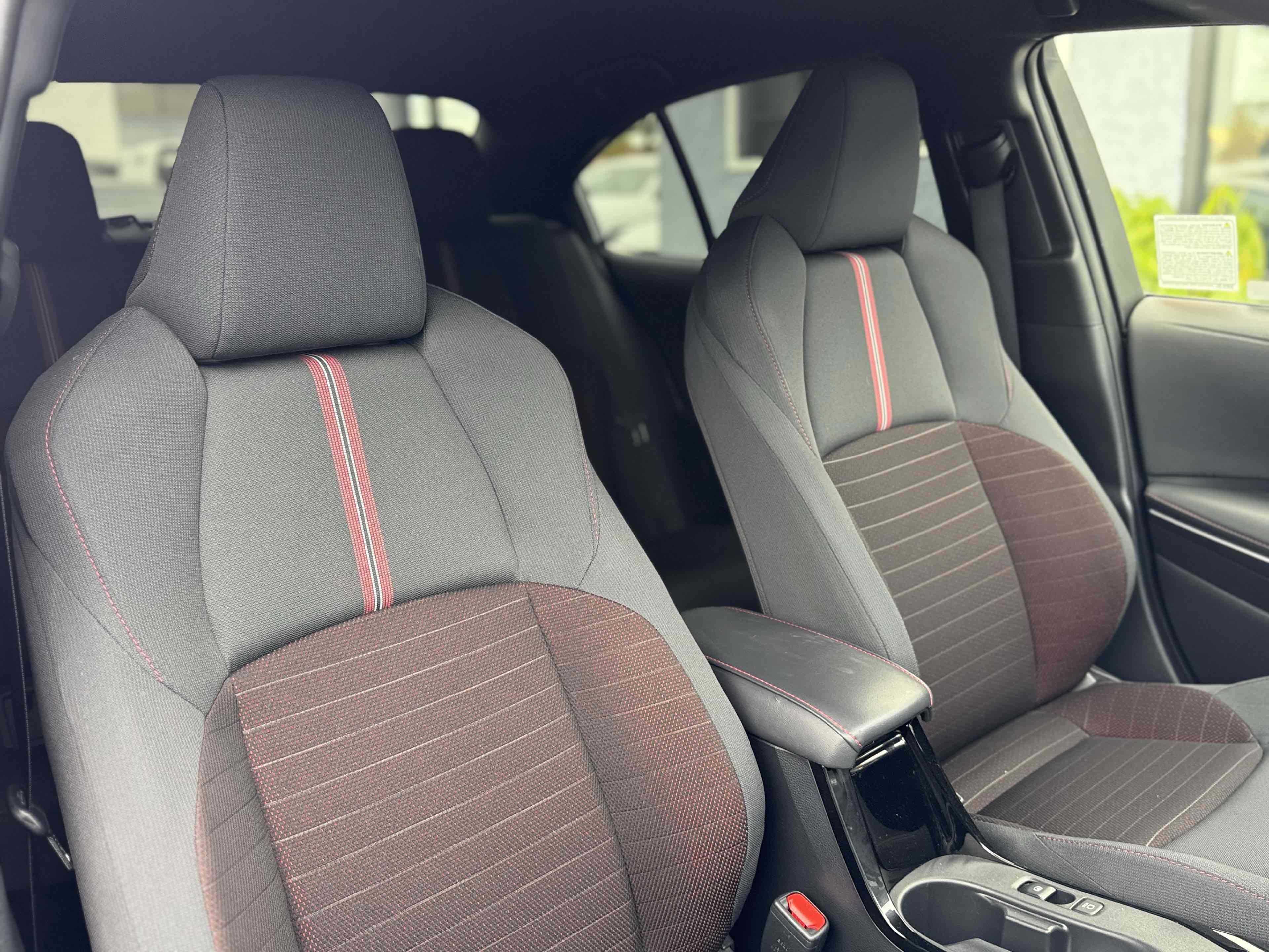 Used 2024 Toyota Corolla SE image 18