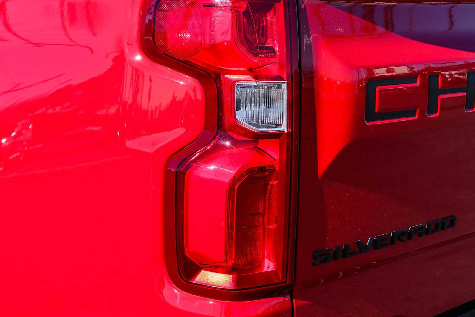 Used 2023 Chevrolet Silverado 1500 RST w/ LPO, Dark Essentials Package image 9