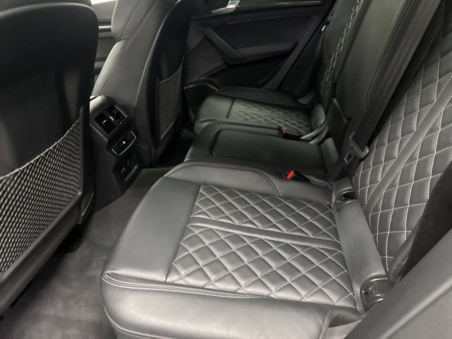 Used 2020 Audi SQ5 Premium Plus w/ Premium Plus Package image 20