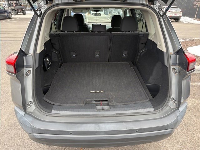 Used 2021 Nissan Rogue S image 12