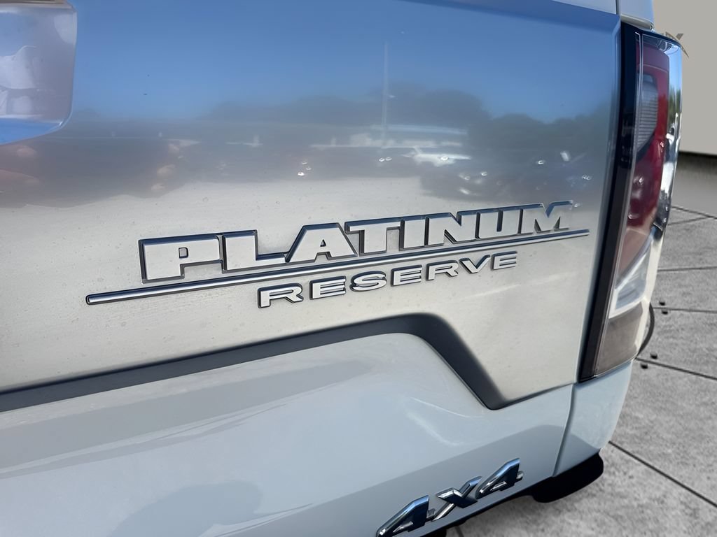 Used 2024 Nissan Titan Platinum Reserve w/ Moonroof Package AWD/4WD image 20