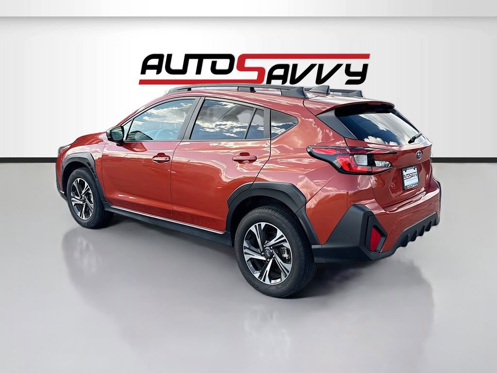 Used 2025 Subaru Crosstrek 2.0i Premium image 5